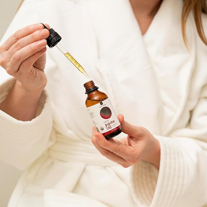 Organic Jojoba Oil, Cold Pressed Jojoba Oil for Face, Skin Care, and Hair Care, USDA Certified Organic 100% Pure, Hexane Free, 2 Fl Oz.-VivaGrace Women