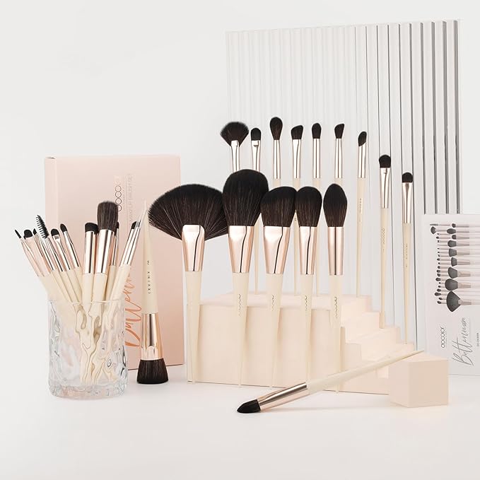Docolor Makeup Brushes Set Professional 30Pcs Makeup Brushes Premium Synthetic Powder Kabuki Foundation Contour Blush Concealer Eye Shadow Blending Eyeliner Crease Eyebrow Make Up Brush Kit - Beige-VivaGrace Women