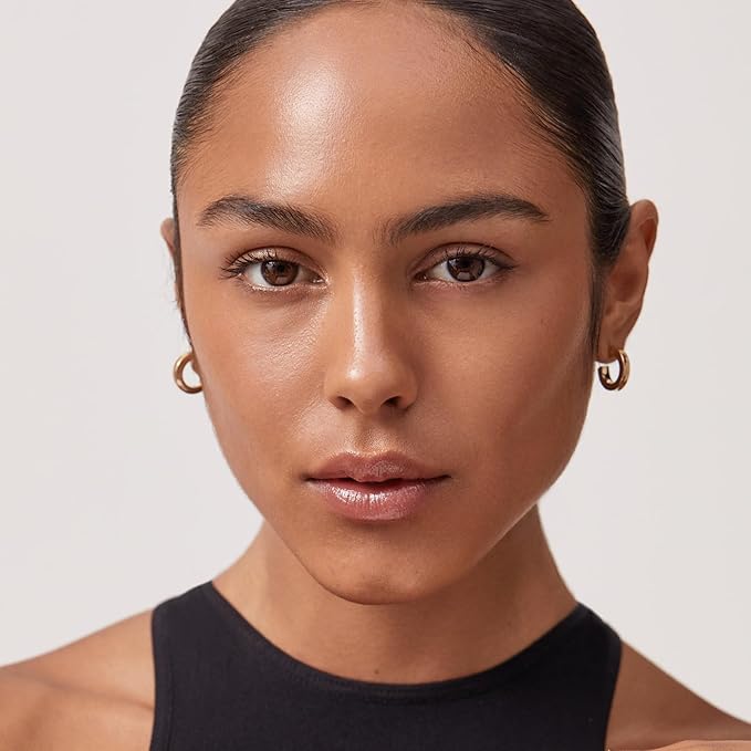 Summer Fridays Sheer Skin Tint - Skin Tint with Hyaluronic Acid - Helps Diminish Uneven Skin Tone - Sheer to Light Coverage - Shade 6 - Medium Tan with Warm Golden Undertones (1 Fl Oz)-VivaGrace Women