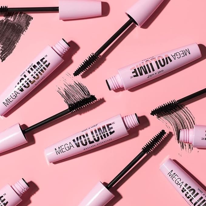 wet n wild Mascara Mega Volume - Vitamin E Enriched Volumizing, Smudge-Resistant Formula, Cruelty-Free, Gluten-Free, Sulfate-Free & Vegan - Black