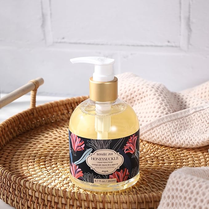 Liquid Hand Soap with Gift Box - Honeysuckle - 260ml/ 8.7 fl.oz