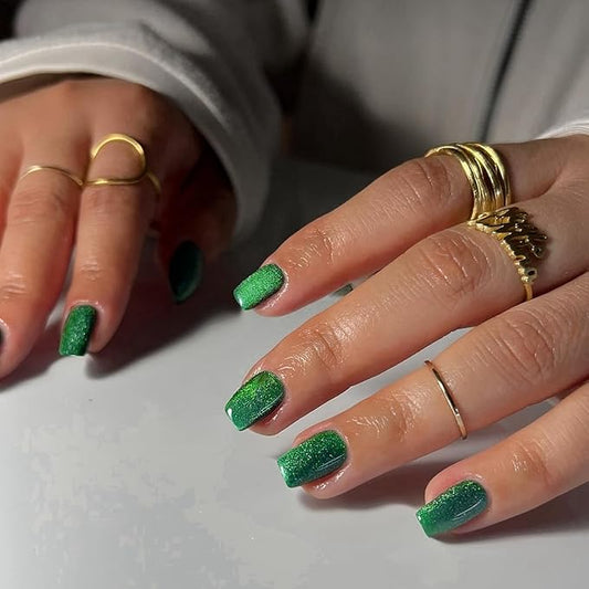 KQueenest Glitter Green Press on Nails Short Square, Long Lasting Sparkly Shiny Fake Nails Cute, Glue on Nails Short, Spring Summer Bling False Nails for Women Manicure, 24 Pcs