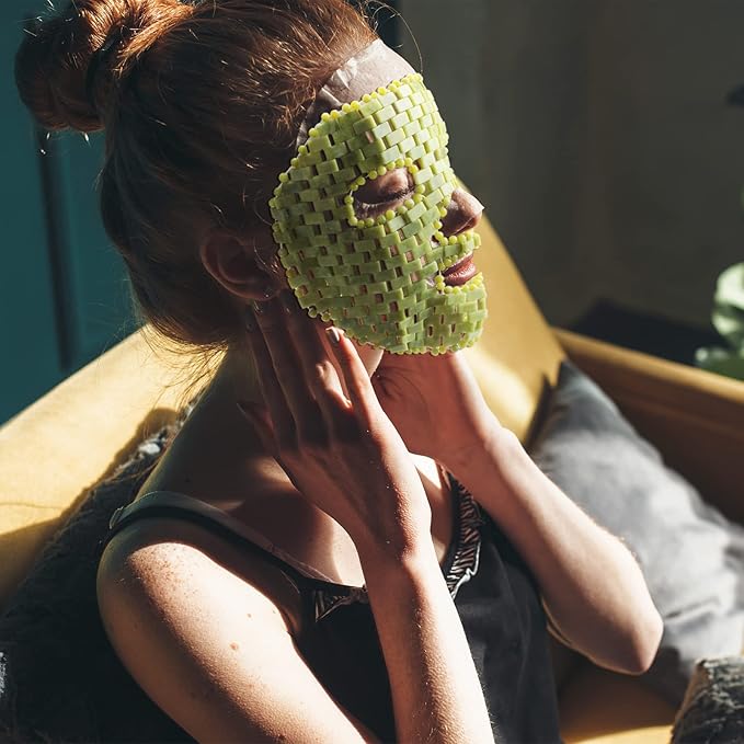 Jade Facial Mask, Jade Sleep Natural Stone Mask, Green Facial Cooling Mask, Jade Eye Mask Beauty Skincare Massage Tools for Alleviate Puffiness Face Massage Puffy Eyes Dark Circles-VivaGrace Women