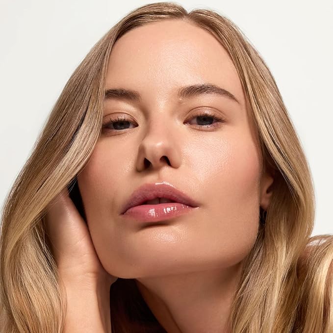 Summer Fridays Sheer Skin Tint - Tinted Moisturizer with Hyaluronic Acid - Helps Diminish Uneven Skin Tone - Sheer to Light Coverage - Shade 4.5 - Medium with Cool Peach Undertones (1 Fl Oz)-VivaGrace Women