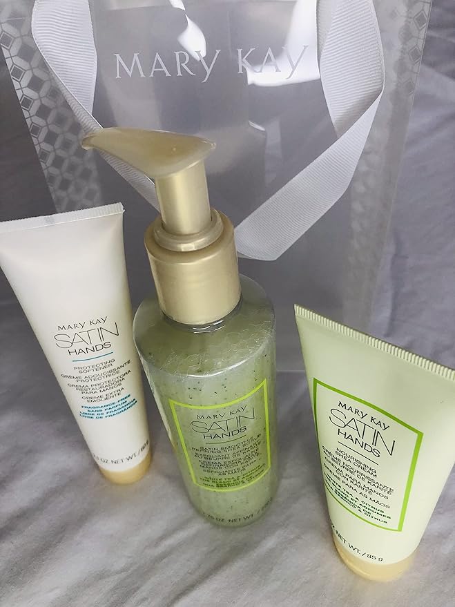 Mary Kay Satin Hands Pamering Set-VivaGrace Women