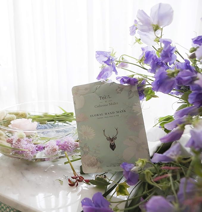 Catherine Muller Floral Hand Mask 8 Pairs, Moisturizing Gloves for Dry Hands with Elder Flower & CICA, Repairing and Nourishing Hand Care Treatment for Cracked, Rough, and Dry Skin-VivaGrace Women