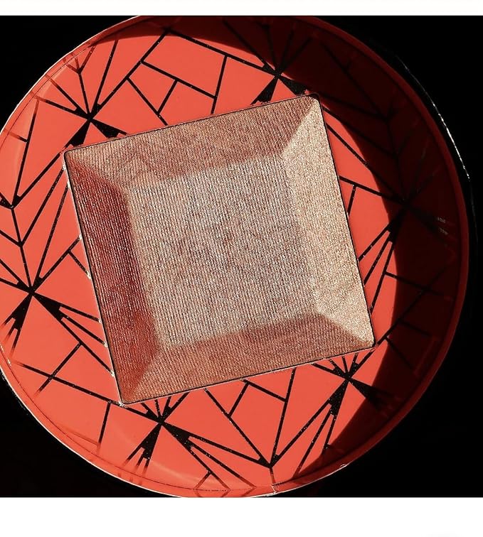Juvia's Place Highlighter Heroine Glow II - Highlighter Powder, Baked Highlighter, Shimmer Highlighter Makeup, Long-Wearing & Illuminating Cheek Highlighter - Suitable for all skin tones-VivaGrace Women