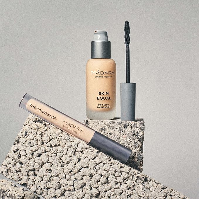 MÁDARA Organic Skincare | Skin Equal Soft Glow Foundation SPF15 ROSE IVORY 30-30ml, Mineral foundation with hyaluronic acid, Buildable medium coverage, Dewy foundation, Vegan, COSMOS certified-VivaGrace Women