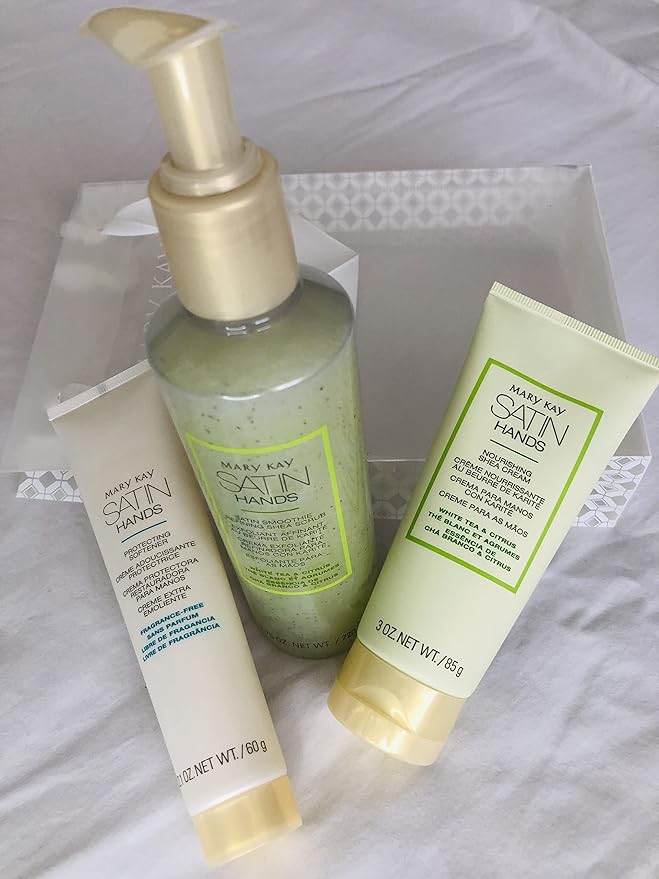 Mary Kay Satin Hands Pamering Set-VivaGrace Women