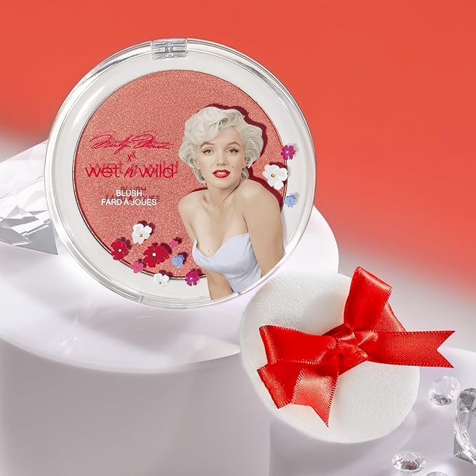 Wet n Wild Marilyn Monroe Icon Blush in Rose-VivaGrace Women