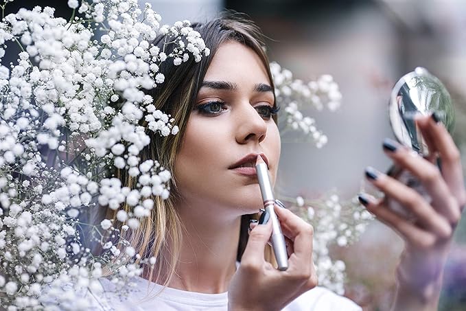 La Bella Donna Women's Ultimate Pure Perfection Liquid Mineral Foundation SPF 15 | Nicoletta-VivaGrace Women