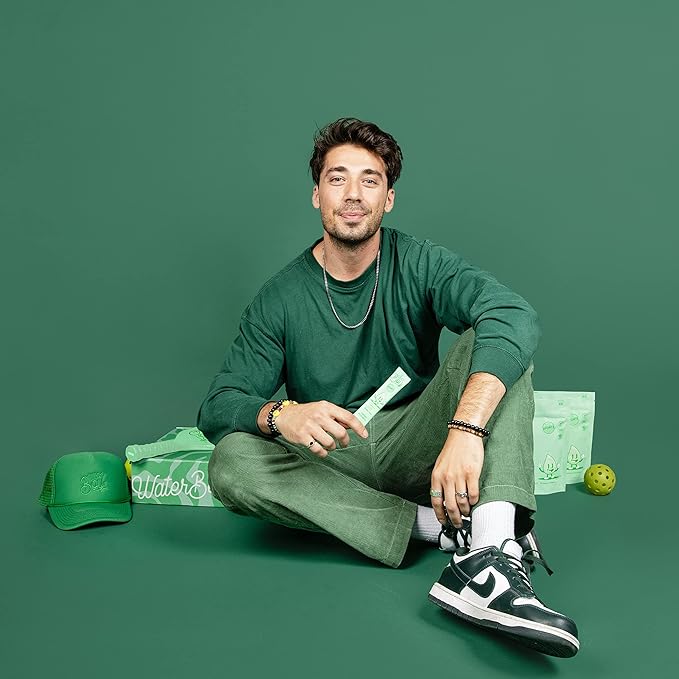 Waterboy Workout Hydration | 2,960mg Sugar Free Electrolyte Powder Packets | L-Glutamine + Vitamins | No Sugar, All Natural, Gluten Free | 15 Drink Stick Mixes (Strawberry Lemonade)-VivaGrace Women