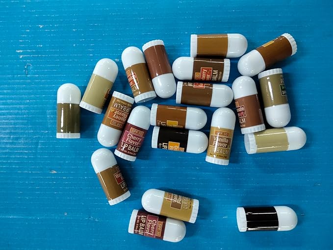 150 Pcs Mini Sunscreen Lip Balms Bulk SPF 30 Lip Balm Sticks Favors with Sunscreen SPF Employee Staff Appreciation Gifts Bulk Team Coworkers Christmas Party Gifts for Travel Beach-VivaGrace Women