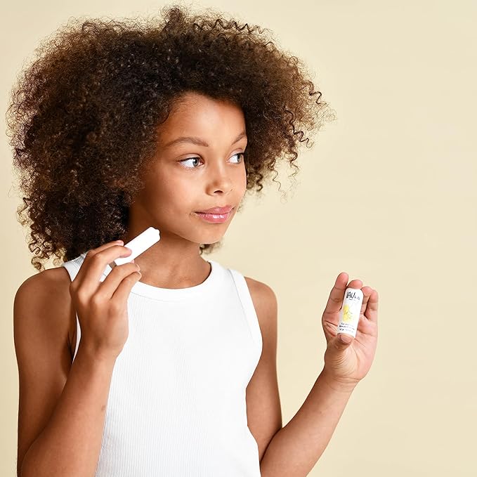 Nourishing Lip Butter gently scented Natural Child Balm Ultra-moisturising Lip Butter for sensitive skin Paediatrician Tested & Approved Kids Intensive Lip treatment for Sensitive Skin 4.2g-VivaGrace Women