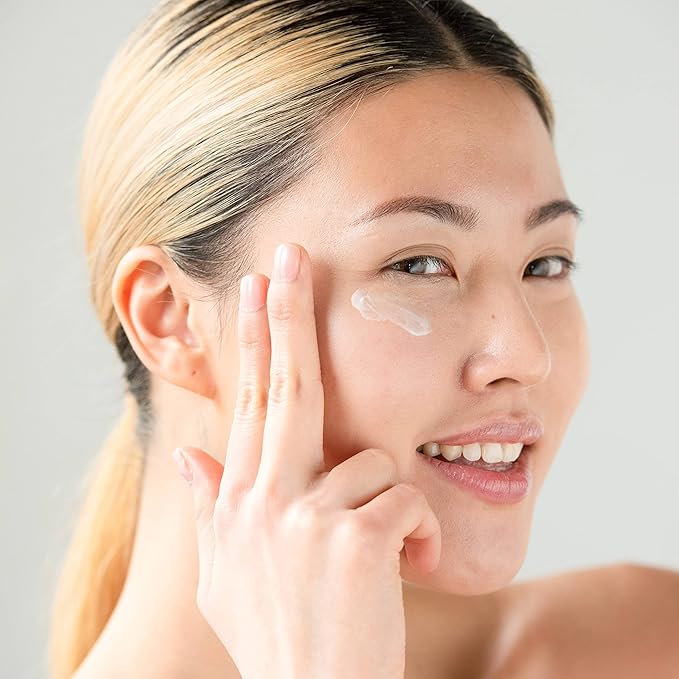 Karuna - Wake Up Eye Cream with Coffee Cherry & Tri-Peptides, Caffeine Eye Cream, Under Eye Brightener, Anti Aging Serum, Moisturizer for Puffiness, Boost Collagen for Fine Lines & Dark Circles, 15 ml-VivaGrace Women