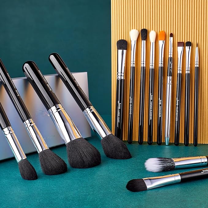 Jessup Makeup Brushes 15 Pcs Makeup Brush Set Beauty Cosmetics Make Up Powder Concealer Eyeshadow Eyeliner Blending Lip Brush Tools (Black/Silver) T092-VivaGrace Women